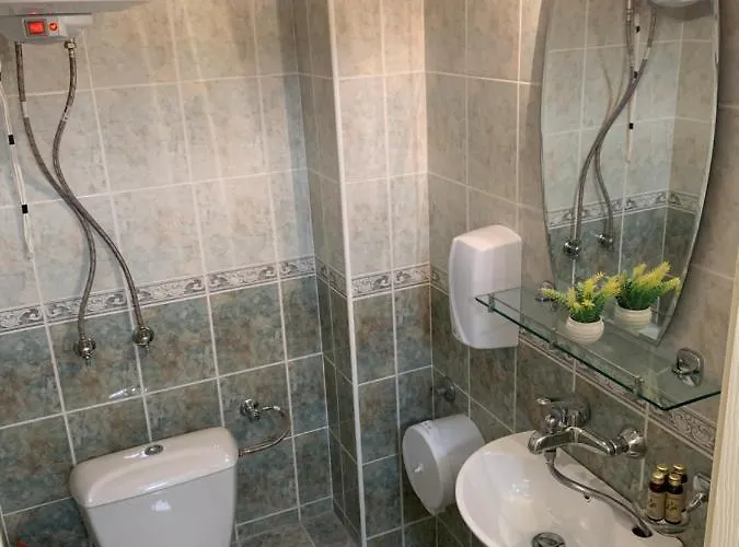 Sunray Guest House, Private & With Lovely Sea View بيت ضيافة 3*