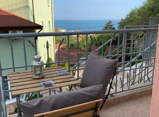 بيت ضيافة Sunray Guest House, Private & With Lovely Sea View فارنا