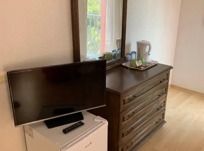 Sunray Guest House, Private & With Lovely Sea View بيت ضيافة فارنا