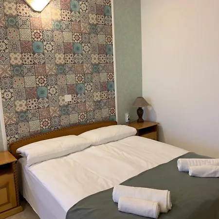 Sunray Guest House, Private & With Lovely Sea View Къща за гости Варна