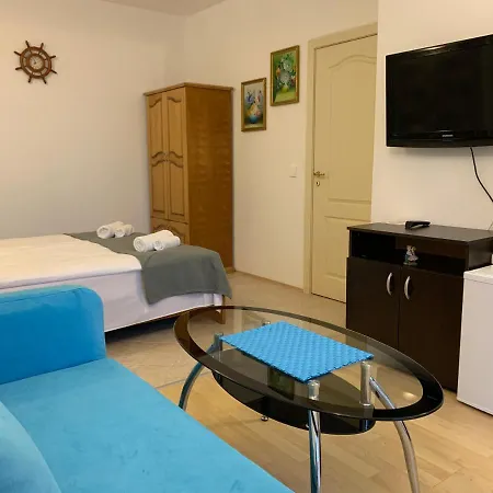 Къща за гости Sunray Guest House, Private & With Lovely Sea View *