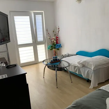 Гостьовий будинок Sunray Guest House, Private & With Lovely Sea View Варна