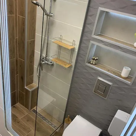 Sunray Guest House, Private & With Lovely Sea View Къща за гости Варна