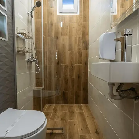 Гостьовий будинок Sunray Guest House, Private & With Lovely Sea View Варна
