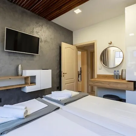 Sunray Guest House, Private & With Lovely Sea View Варна