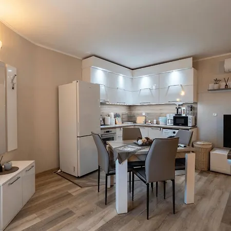 Sunray Guest House, Private & With Lovely Sea View Гостьовий будинок 3*