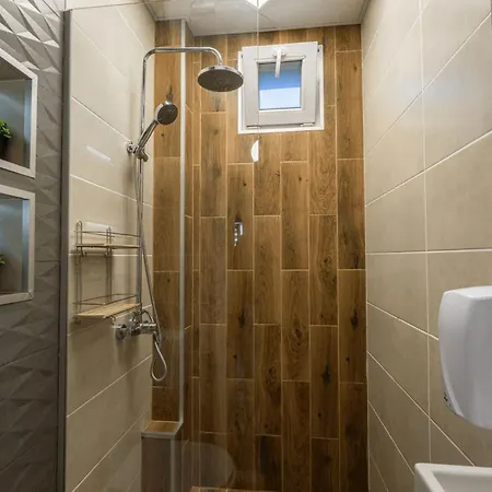 Гостьовий будинок Sunray Guest House, Private & With Lovely Sea View Варна