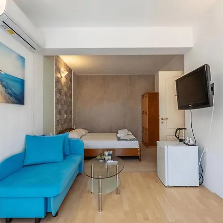 Гостьовий будинок Sunray Guest House, Private & With Lovely Sea View