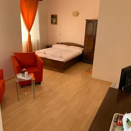 Sunray Vendégház 3*