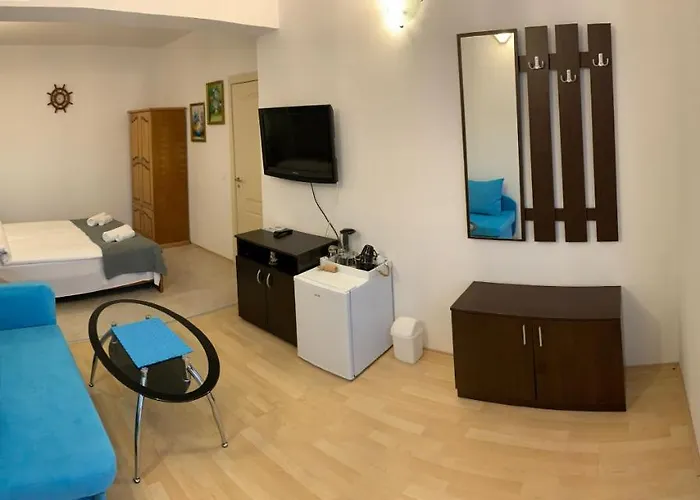 Guest house Sunray Guest House, Private & With Lovely Sea View