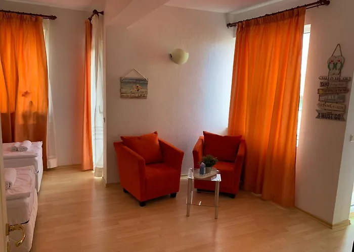 Sunray Guest House, Private & With Lovely Sea View Guest house