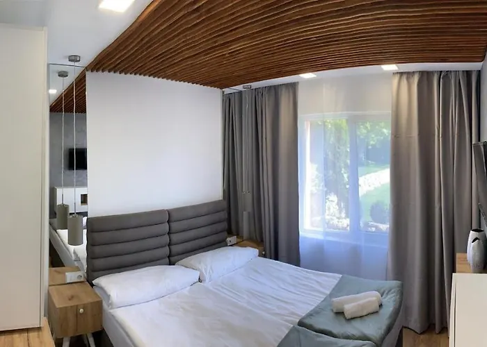 Sunray Guest House, Private & With Lovely Sea View Guest house