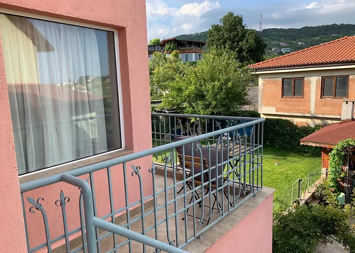 Sunray Guest House, Private & With Lovely Sea View Guest house 3*